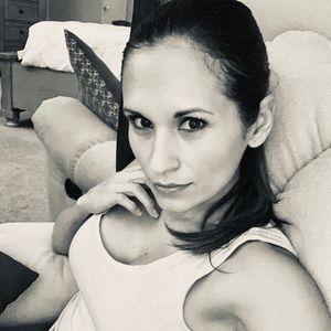 Meet your Posher, Ana